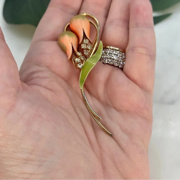 Vintage Flower Brooch Enamel Rhinestone PinTulip Lilly Long Peach Green … - Picture 2 of 11